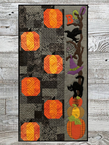 Raven's Roost Wall Hanging Pattern