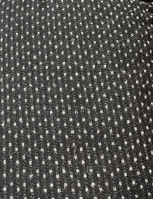 4419-Black Spot Wool