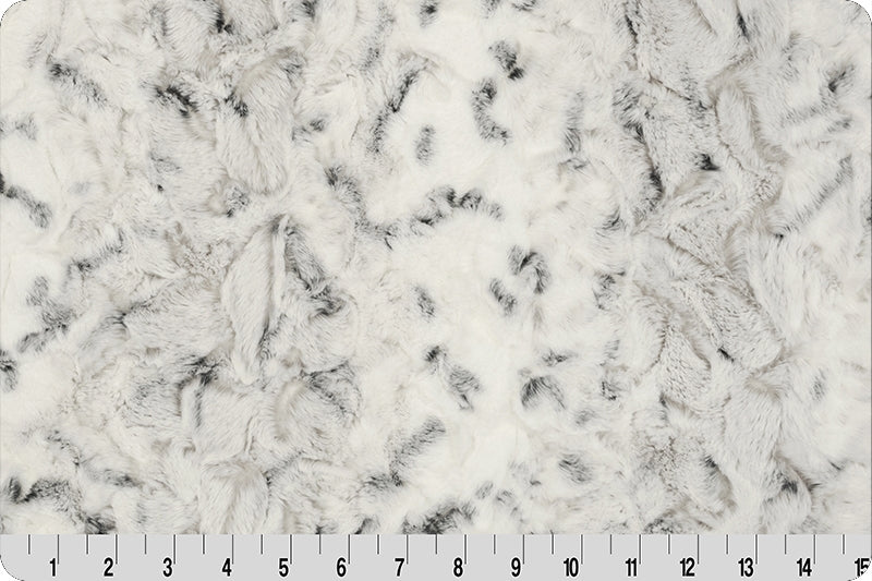 2 Yard Luxe Cuddle Cut Snowy Owl Alloy