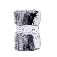 Luxe Cuddle Cake Snowy Owl Alloy